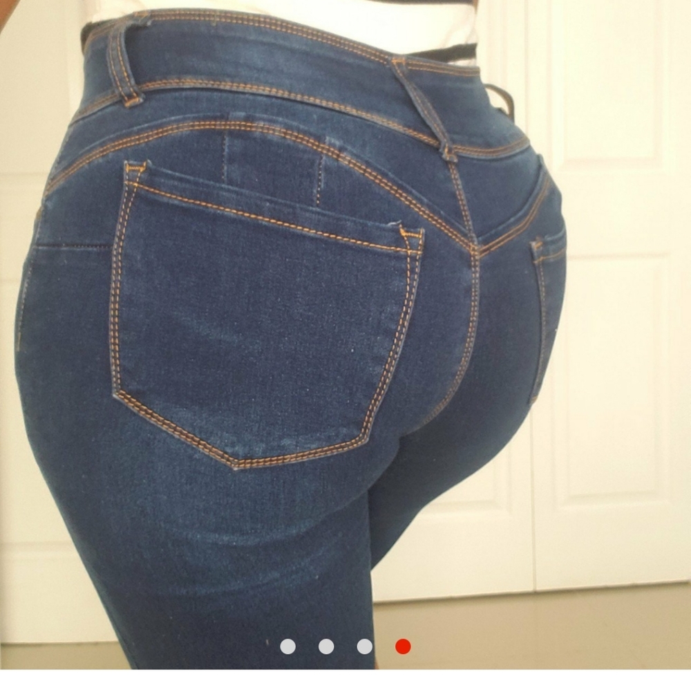 Bamboo Women Denim Capris - Picture 3 of 4